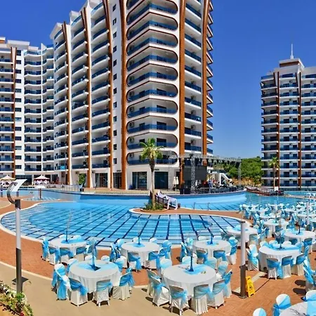 Апартаменты Azura Park 2 1 Lux